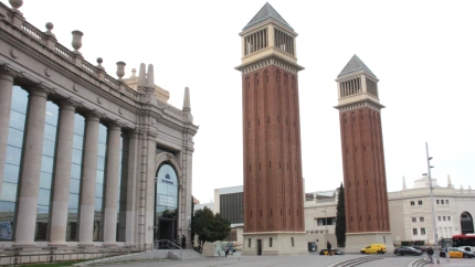 Barcelona prevé que las obras para construir 548 viviendas públicas en el ámbito de Fira comiencen en 2029 y finalicen en 2033