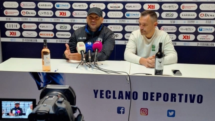 Iván Ruiz toma las riendas del Yeclano Deportivo