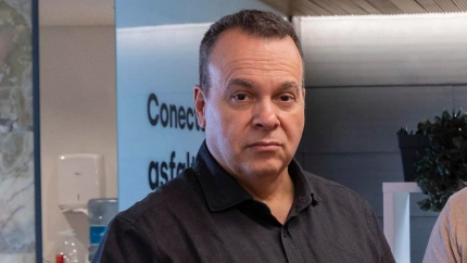 Jorge Torre, padre de la baliza V16 que a partir de 2026 será obligatoria en España para todos los vehículos