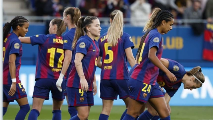 La jugadoras del Barcelona celebran un gol contra el UD Tenerife, durante el partido de la 13ª jornada la Liga F de fútbol, este sábado en el Estadi Johan Cruyff de Barcelona. EFE/ Toni Albir