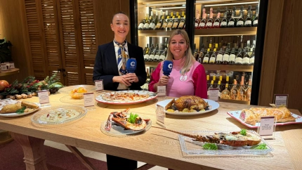 Ana Isabel García de El Corte Inglés de Castellana junto a Gloria López Navas