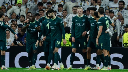 El City celebra con Haaland el gol del noruego antes del descanso del Real Madrid - Manchester City