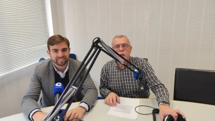 Juan José Fernández en los estudios de COPE Murcia