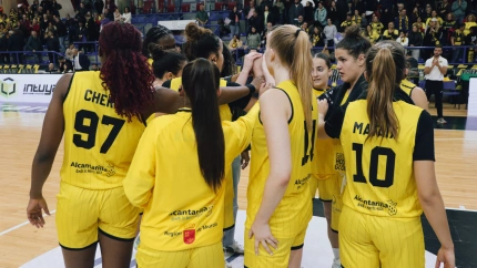 CB Jairis obligado a remontar en Atenas