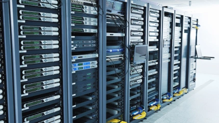 Foto de archivo de un grupo de servidores informáticos