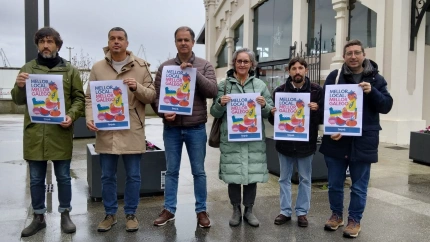 Integrantes del BNG durante la presentación de la campaña