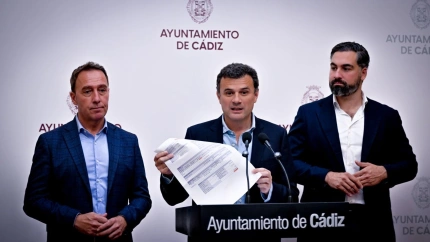 12/12/2025 El alcalde de Cádiz, Bruno García, en rueda de prensa este viernes 12 de diciembre.POLITICA ESPAÑA EUROPA ANDALUCÍADIPUTACIÓN DE CÁDIZ