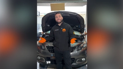 Juan José Ebenezer, mecánico, en el vídeo