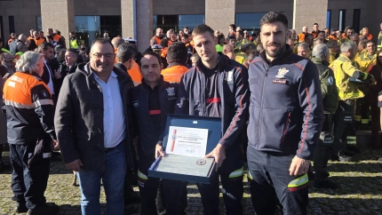 Los bomberos de Narón con el reconocimiento