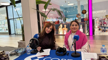 Alicia Martínez y Claudia Martínez