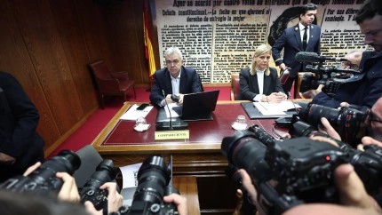 El ex secretario de Organización del PSOE Santos Cerdán comparece ante la Comisión de Investigación del ‘caso Koldo’, en el Senado