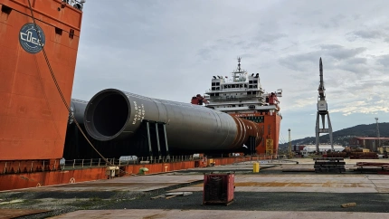 Monopilotes construidos en Navantia Fene para el parque eólico marino East Anglia 3