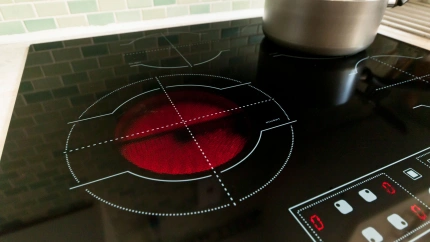 Una vitrocerámica encendida