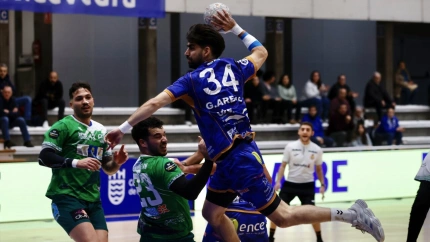 Gonçalo Areias durante un encuentro con la SD Teucro