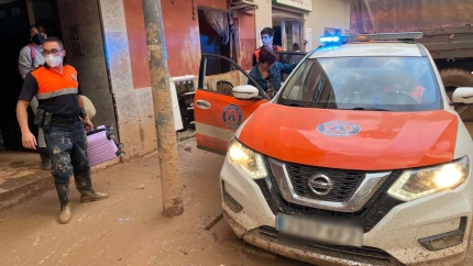 Voluntaris de Protecció Civil treballant en tasques d’ajuda, seguretat i emergències durant la DANA que va afectar diverses comunitats autònomes