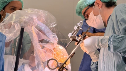 Can Ruti y Vall d’Hebron designados como centros de referencia para tratar quirúrgicamente los trastornos del movimiento