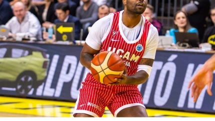 Kelan Martín hizo su mejor partido en Hungría