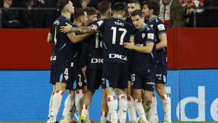 Los jugadores del Athletic Club celebran su gol contra el Sevilla