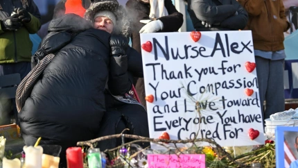 Homenaje al enfermero asesinado en Minneapolis