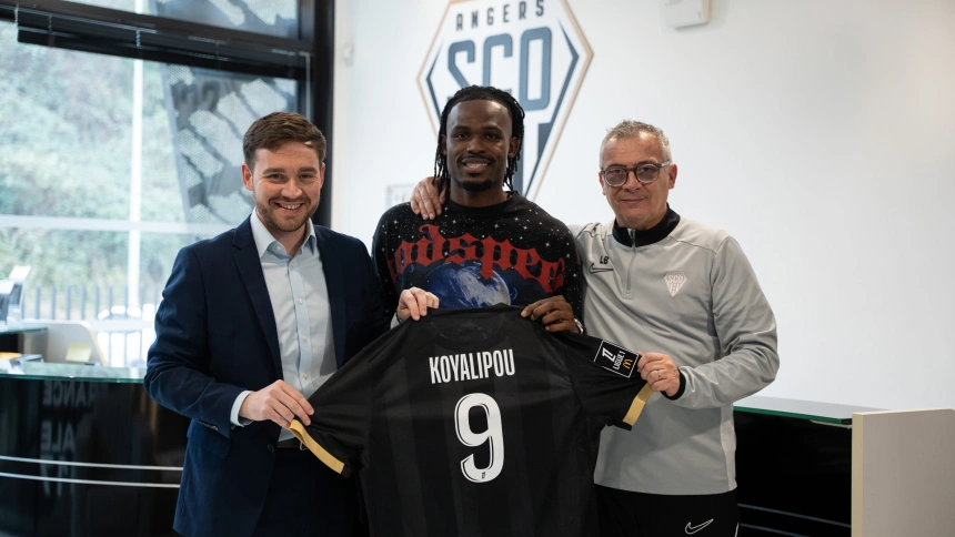 Koyalipou ya está en Francia con su nuevo equipo
