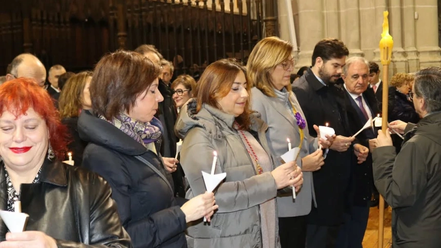 Misa en la Catedral de Palencia en honor a la Virgen de la Calle