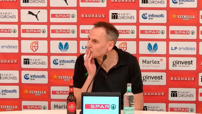 Roberto Iñiguez, entrenador del Spar Girona