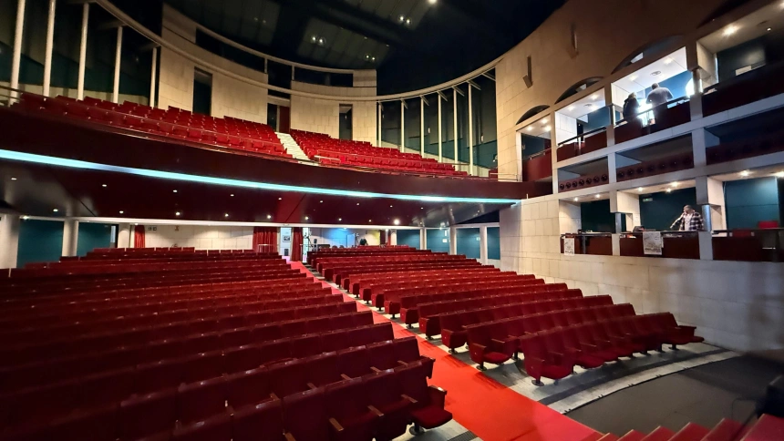 El Teatro López de Ayala esperaba esta mañana el regreso de las Murgas