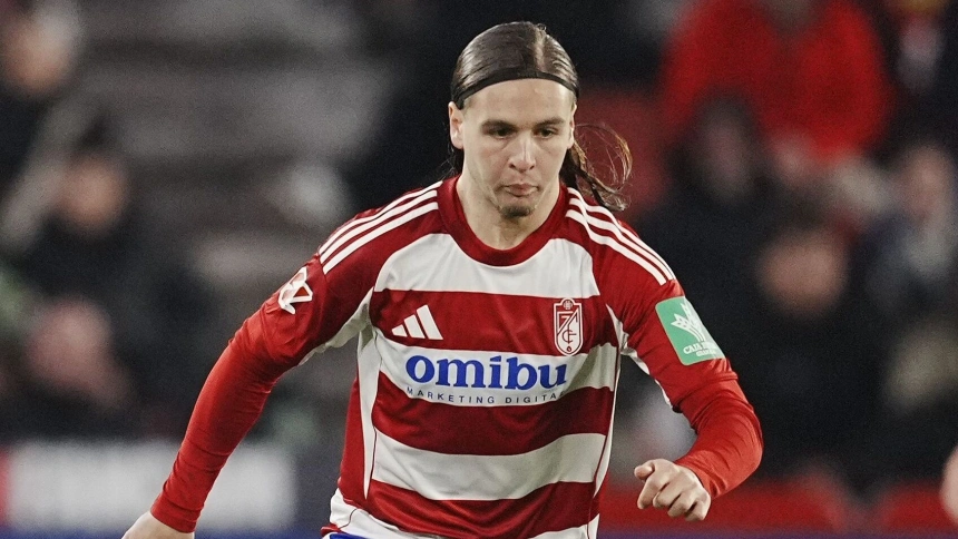 Izan González se ha convertido en el fichaje más ilusionante del Granada en la ventana invernal