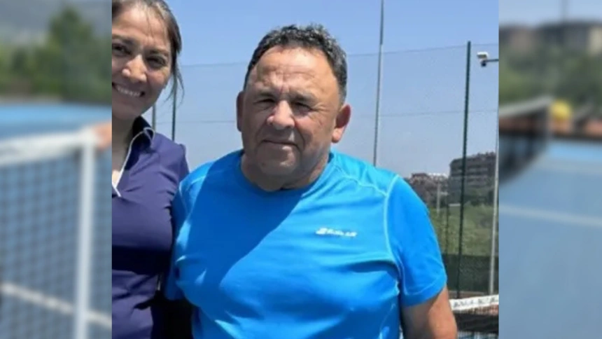 El profesor de tenis argentino afincado en Oviedo, Carlos Alcaraz