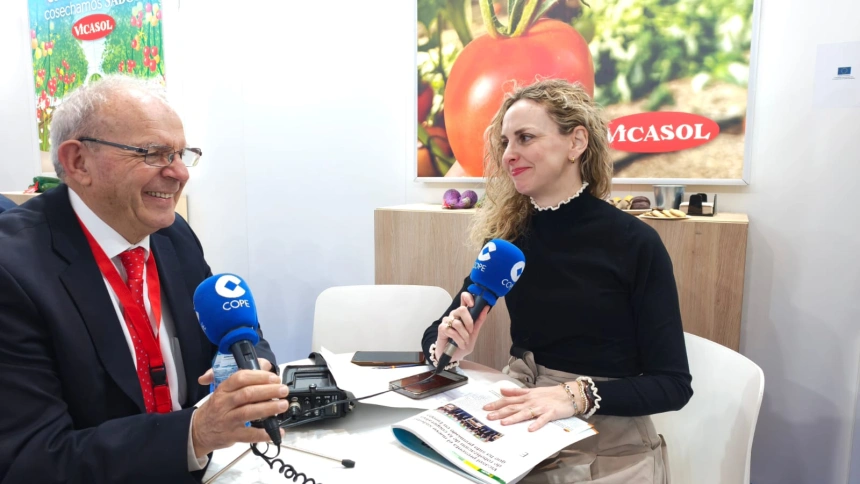 El alcalde de Vícar exige desde Berlín un "blindaje" para el sector agrario europeo