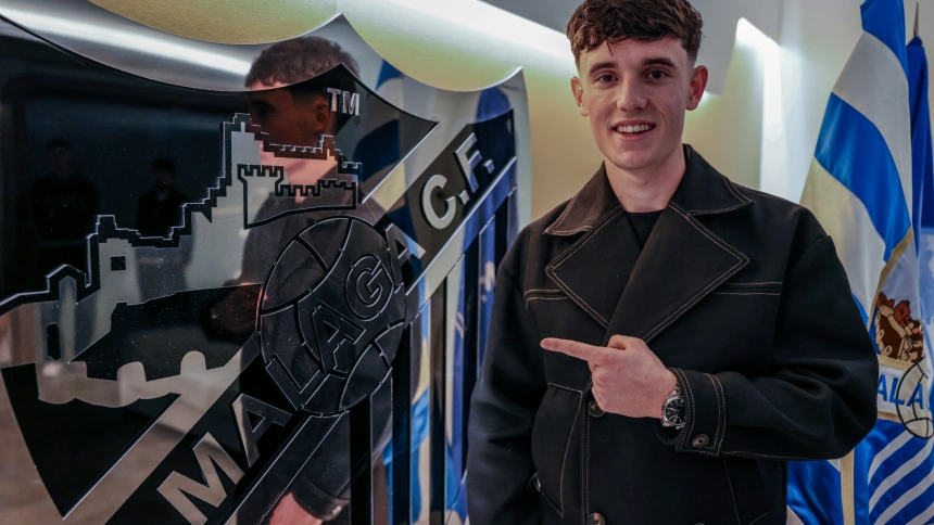 Ochoa seguirá de blanquiazul