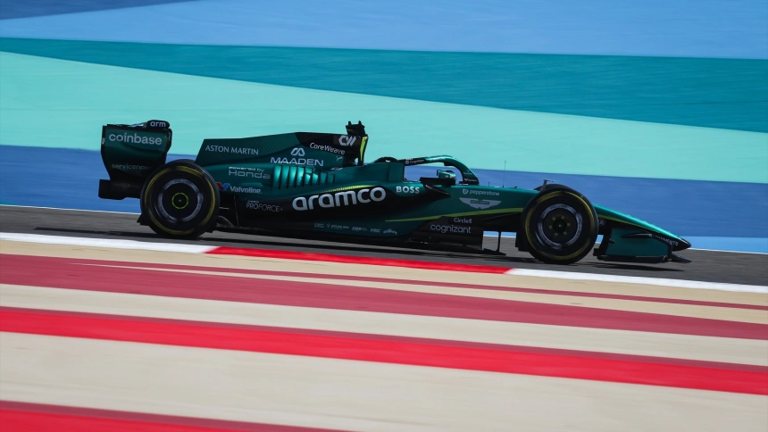 El AMR26 durante los test de pretemporada de Bahréin