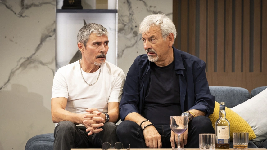 Una escena de la obra "Inmaduros"