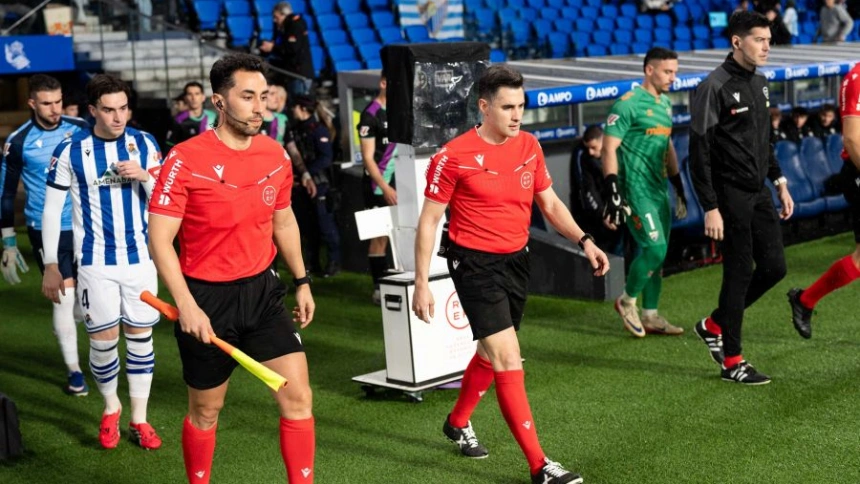 La actuación de Fuentes Molina ha provocado indignación en el Málaga