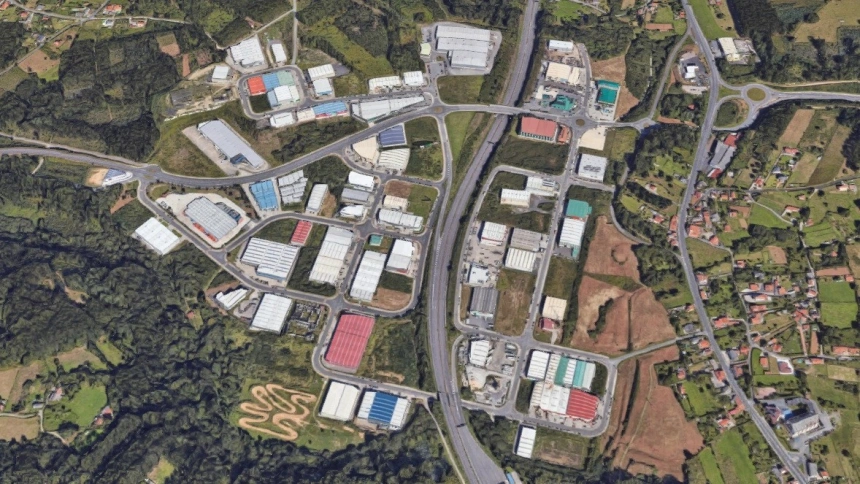 Vista aérea del póligono de Vilar do Colo