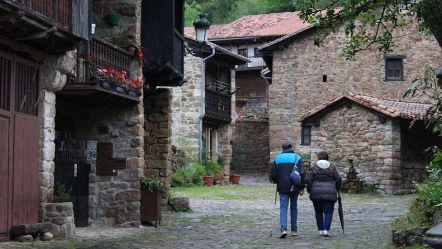 La IA y el envejecimiento marcan las dos grandes transformaciones económicas de Castilla y León