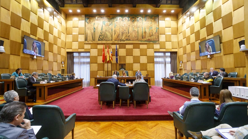 Comisión de Hacienda en el Ayuntamiento de Zaragoza