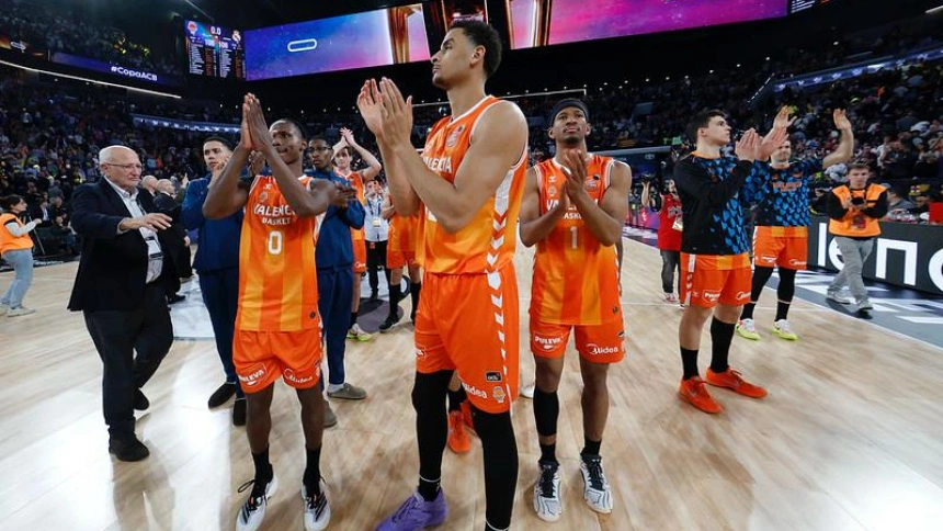 El Valencia Basket se despide del Roig Arena