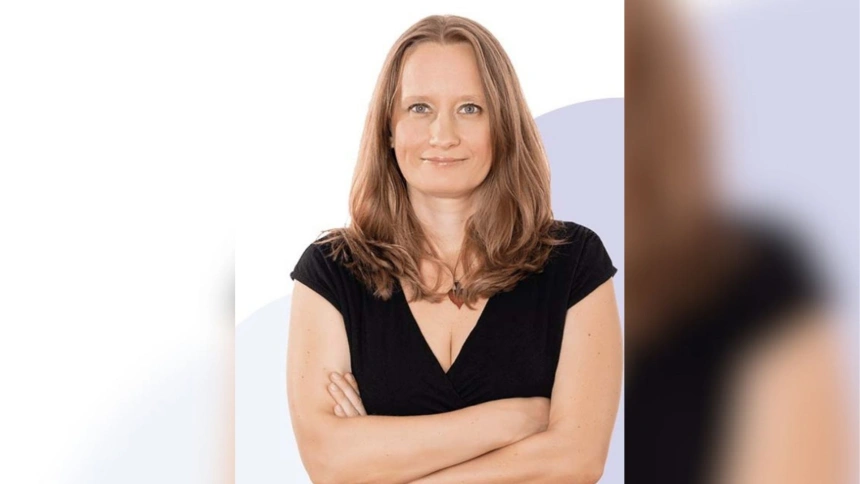 Sari Arponen, doctora en Ciencias Biomédicas, internista. Captura drasariarponen.com