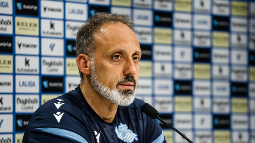 Rino Matarazzo comparece en rueda de prensa