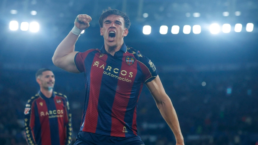 Espí fue el gran protagonista del triunfo