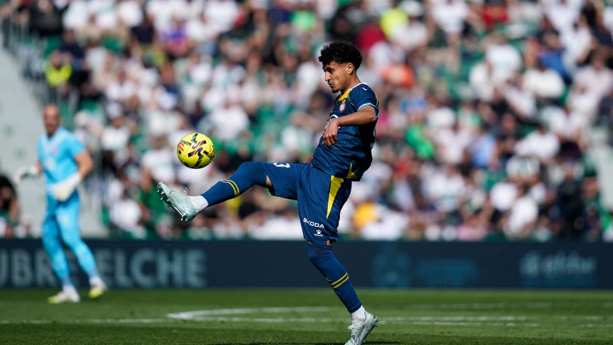 Omar El Hilali cuajó un gran partido en el estadio del Elche.