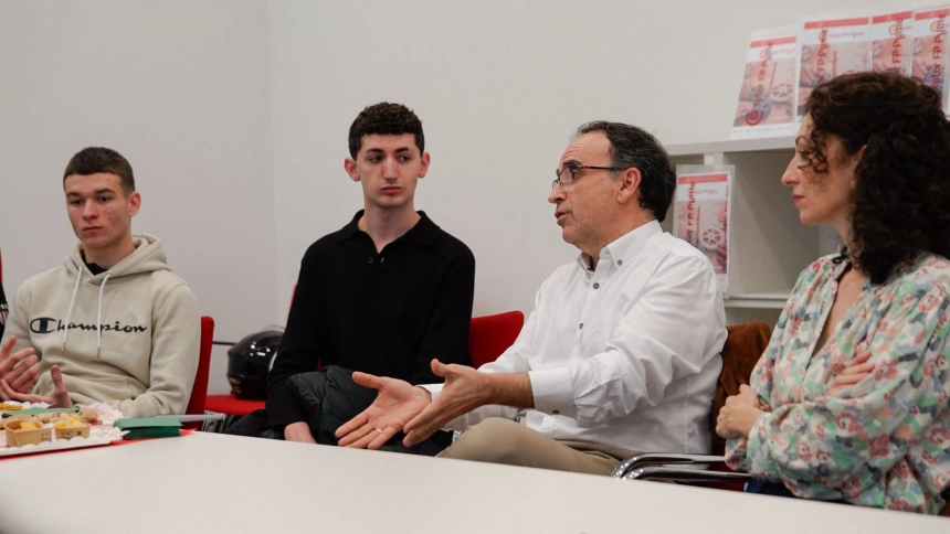 La Cámara de Comercio ha celebrado este encuentro para incorporar las pymes a la Formación Profesional.