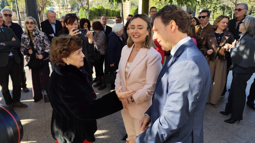 María Jover, primera Jueza de España, recibe su homenaje