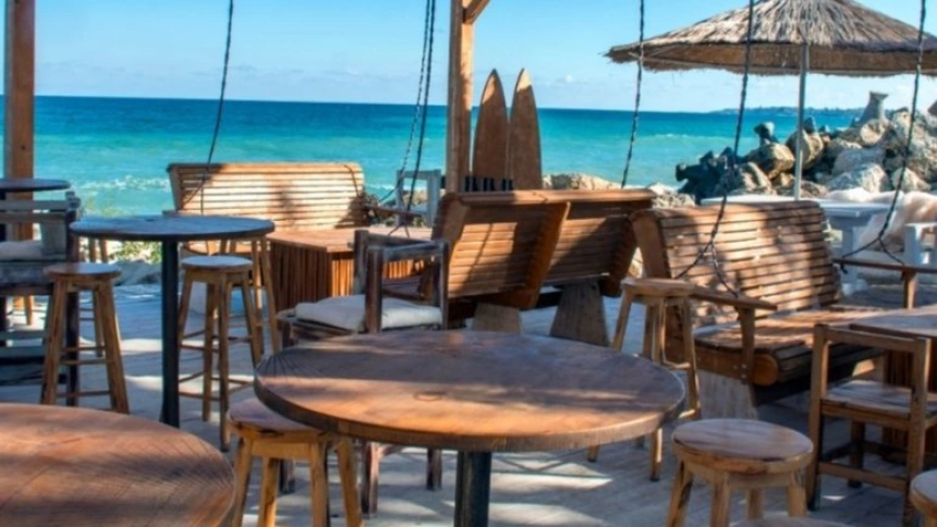 Foto de archivo de un chiringuito de playa