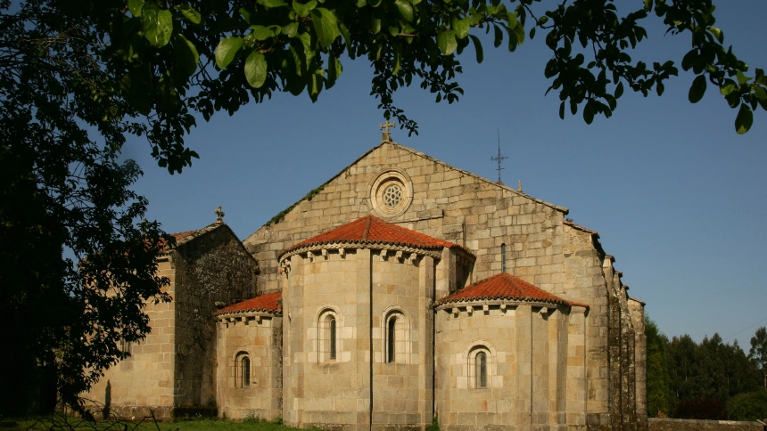 Mosteiro de San Salvador de Bergondo (A Coruña)