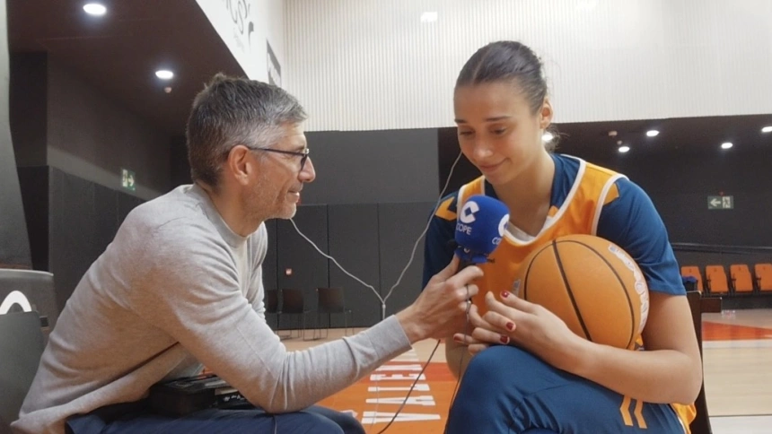 Raquel Carrera, entrevistada por Fermín Rodríguez en COPE