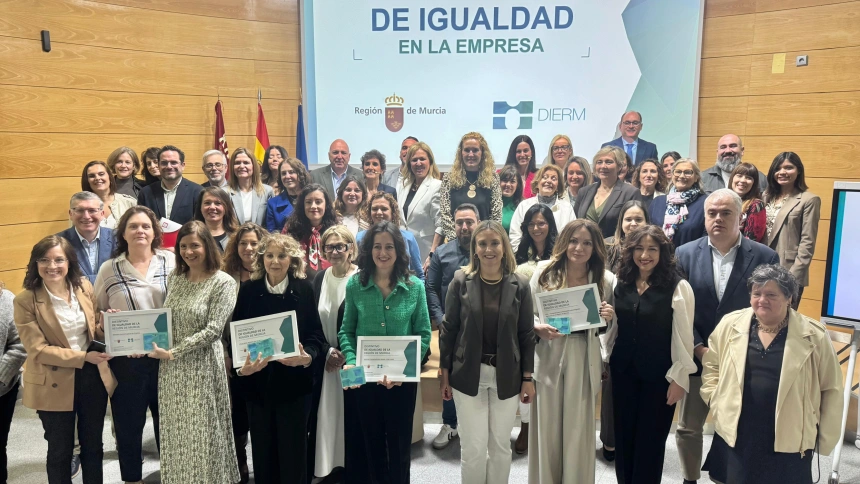 34 empresas cuentan con el Distintivo de Igualdad de la Región de Murcia