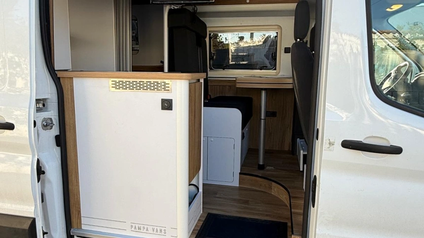 Furgoneta camperizada de Trotamundos Camper