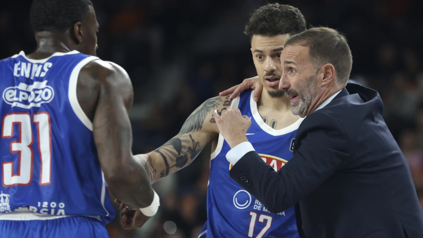 Sito Alonso avisa del peligro de Bilbao Básket